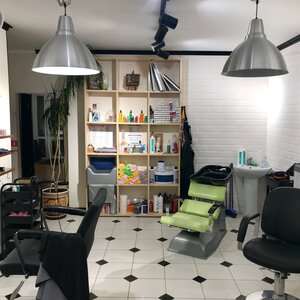 Семейная парикмахерская (ulitsa Petra Alekseyeva, 5А), hairdresser