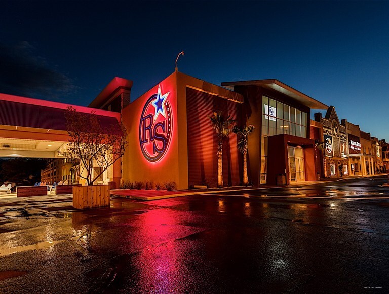 Фото Rising Star Sports Ranch Resort