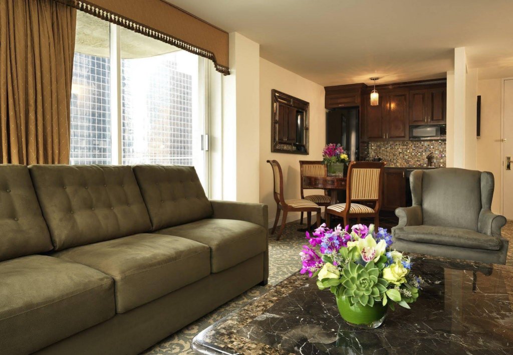 Фото The Kimberly Hotel