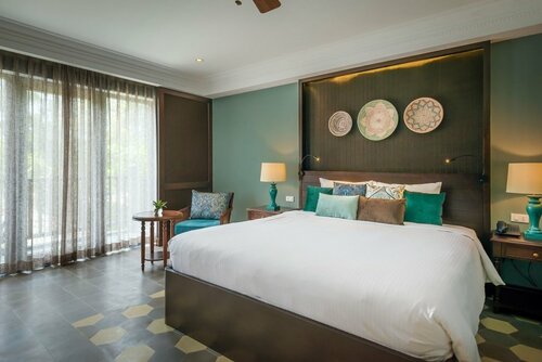 Гостиница Aira Boutique Hoi An Hotel & SPA в Хойане