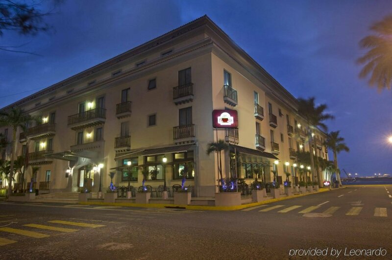Гостиница Fiesta Inn Veracruz Malecon в Веракрусе