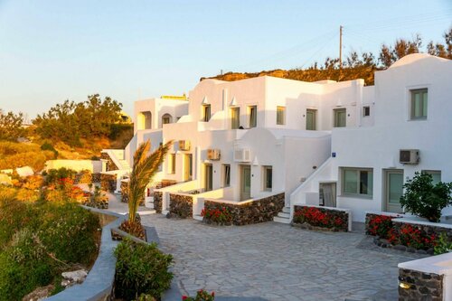 Внешний вид отеля Hotel Goulielmos в Муниципальной единице Фирах, фото 1