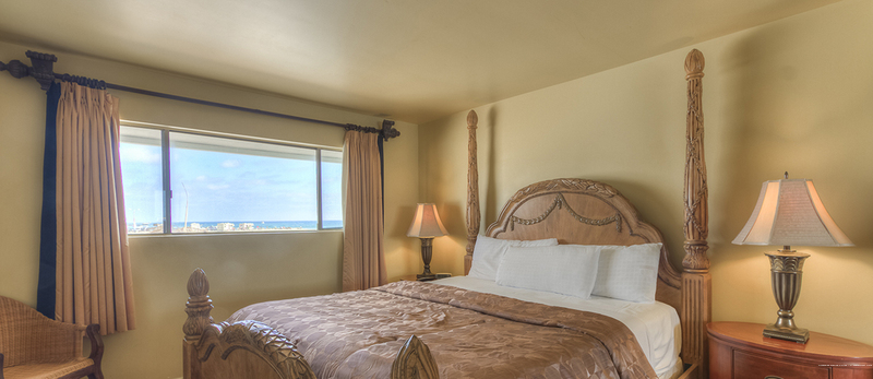 Фото Oceanside Marina Suites