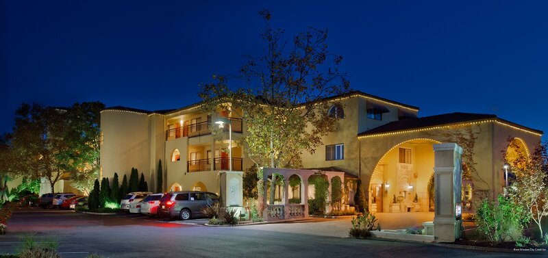 Фото Best Western Dry Creek Inn