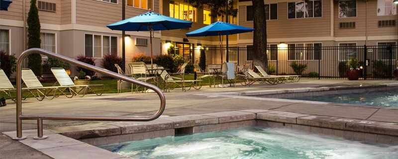 Фото TownePlace Suites Bend Near Mt. Bachelor