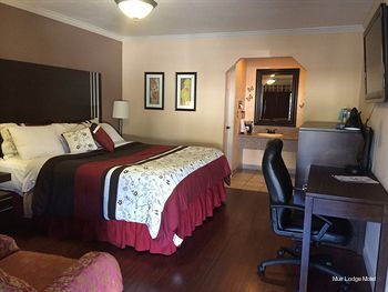 Фото Muir Lodge Motel