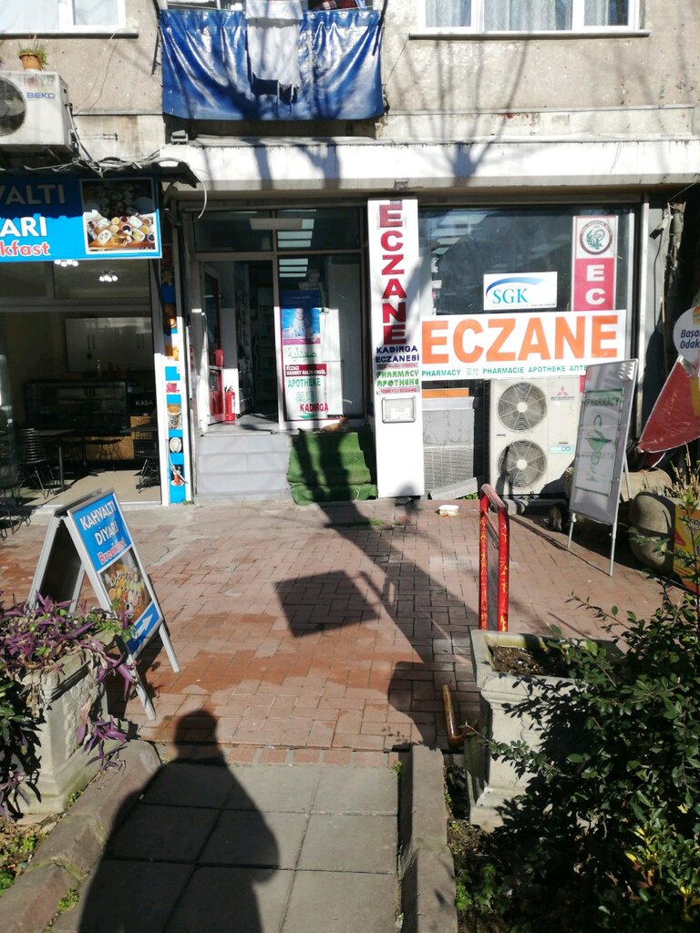 Pharmacy Kadırga Eczanesi, Fatih, photo