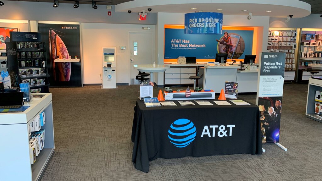 Mobile phone store At&t Store, Commonwealth of Virginia, photo