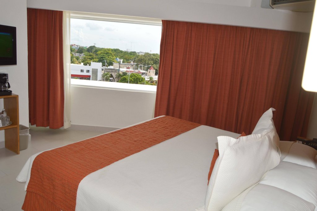 Фото Отель Adhara Express