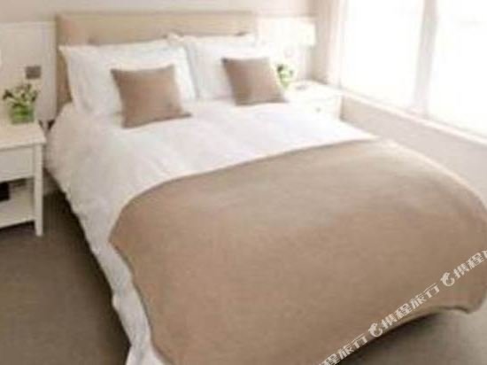 Фото Fox and Grapes