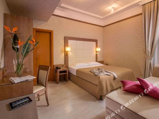 Фото Hotel Ranieri