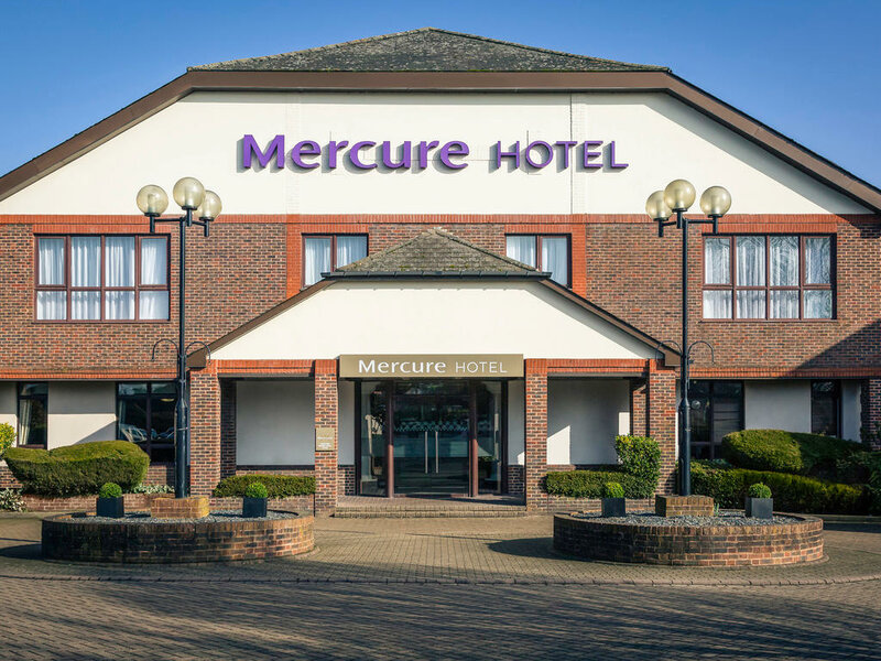 Гостиница Mercure Dartford Brands Hatch Hotel & SPA