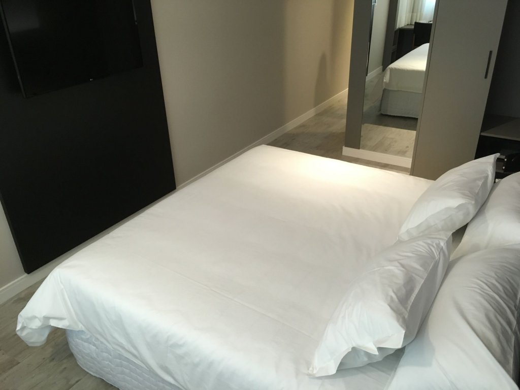 Фото Santa Inn Hotel