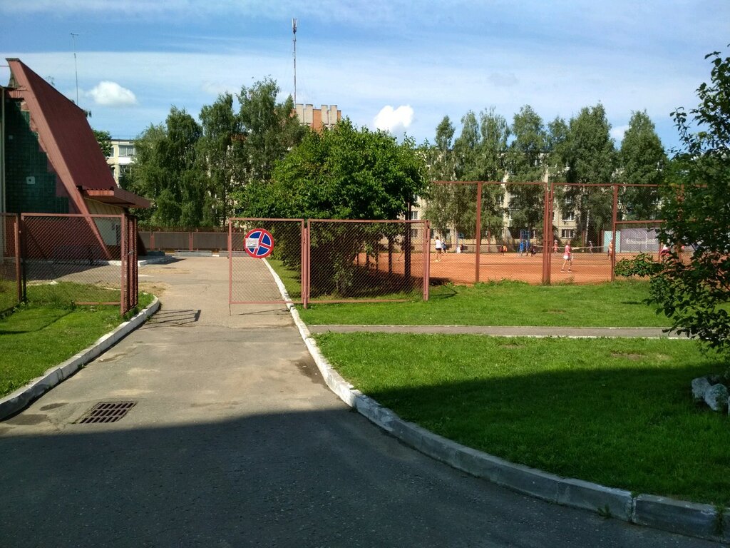 Tennis court Витебская государственная специализированная детско-юношеская школа олимпийского резерва № 8, Vitebsk, photo