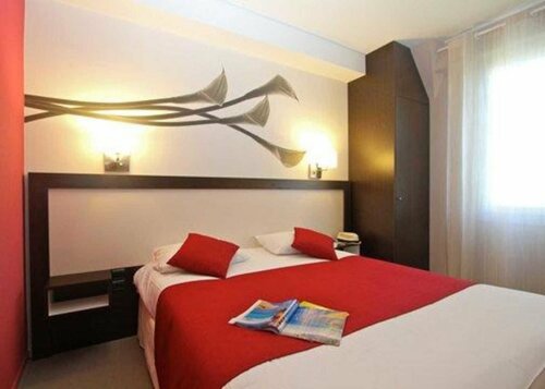 Гостиница Quality Hotel La Marebaudiere-Vannes в Ванне