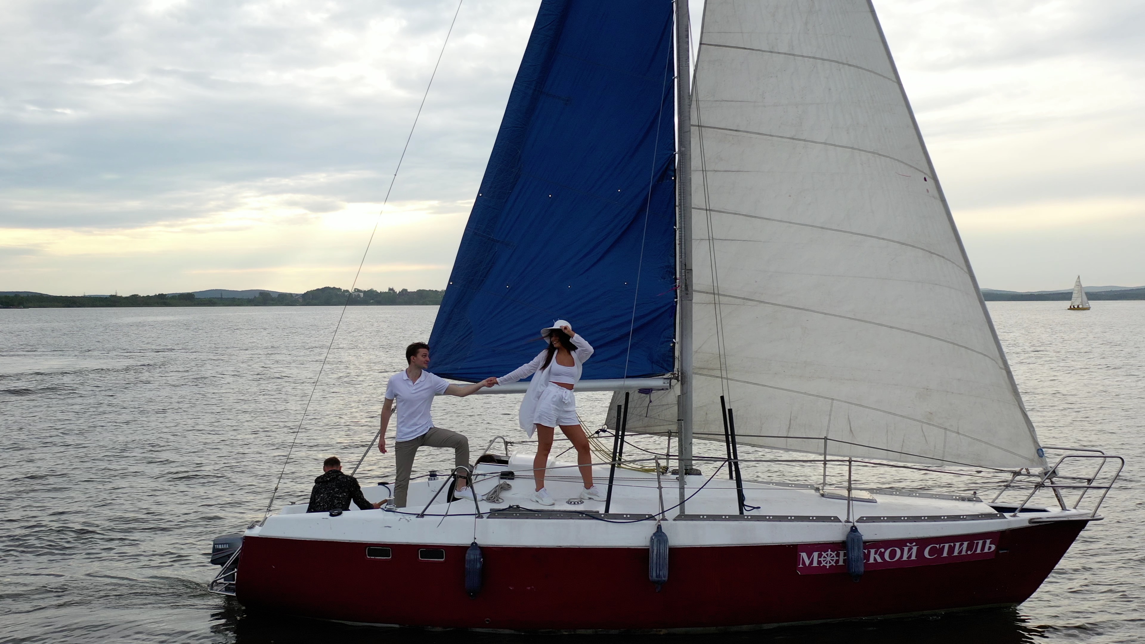 Фото F911 Яхт Клуб Отель