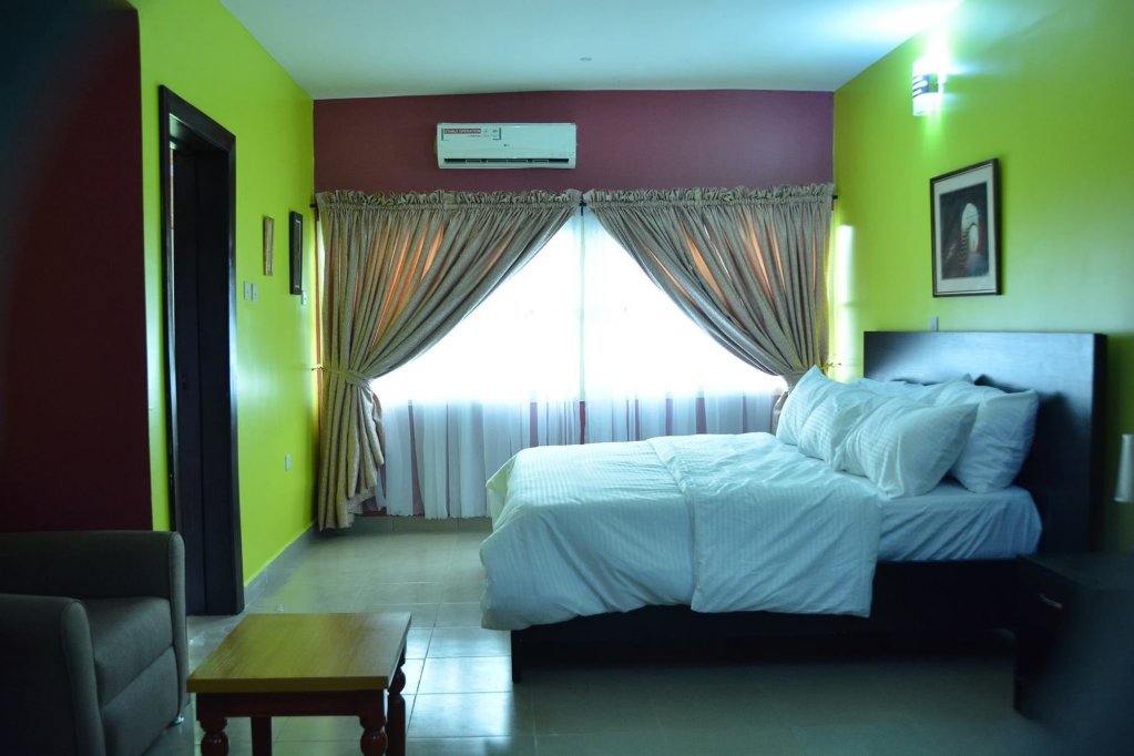 Фото Echo Spring Hotel