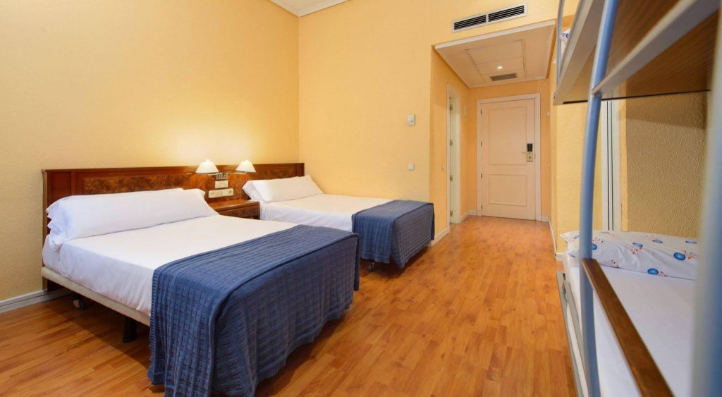 Фото Hotel Madrid Gran VIA 25 Affiliated by Meliá