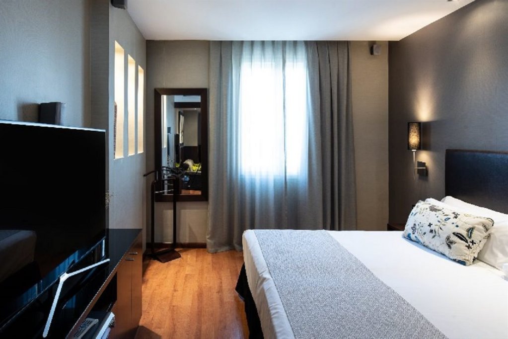 Фото Catalonia Goya