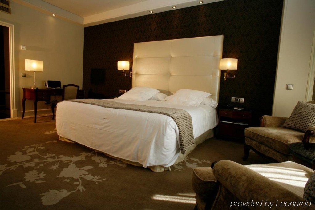 Фото Wellington Hotel & SPA Madrid