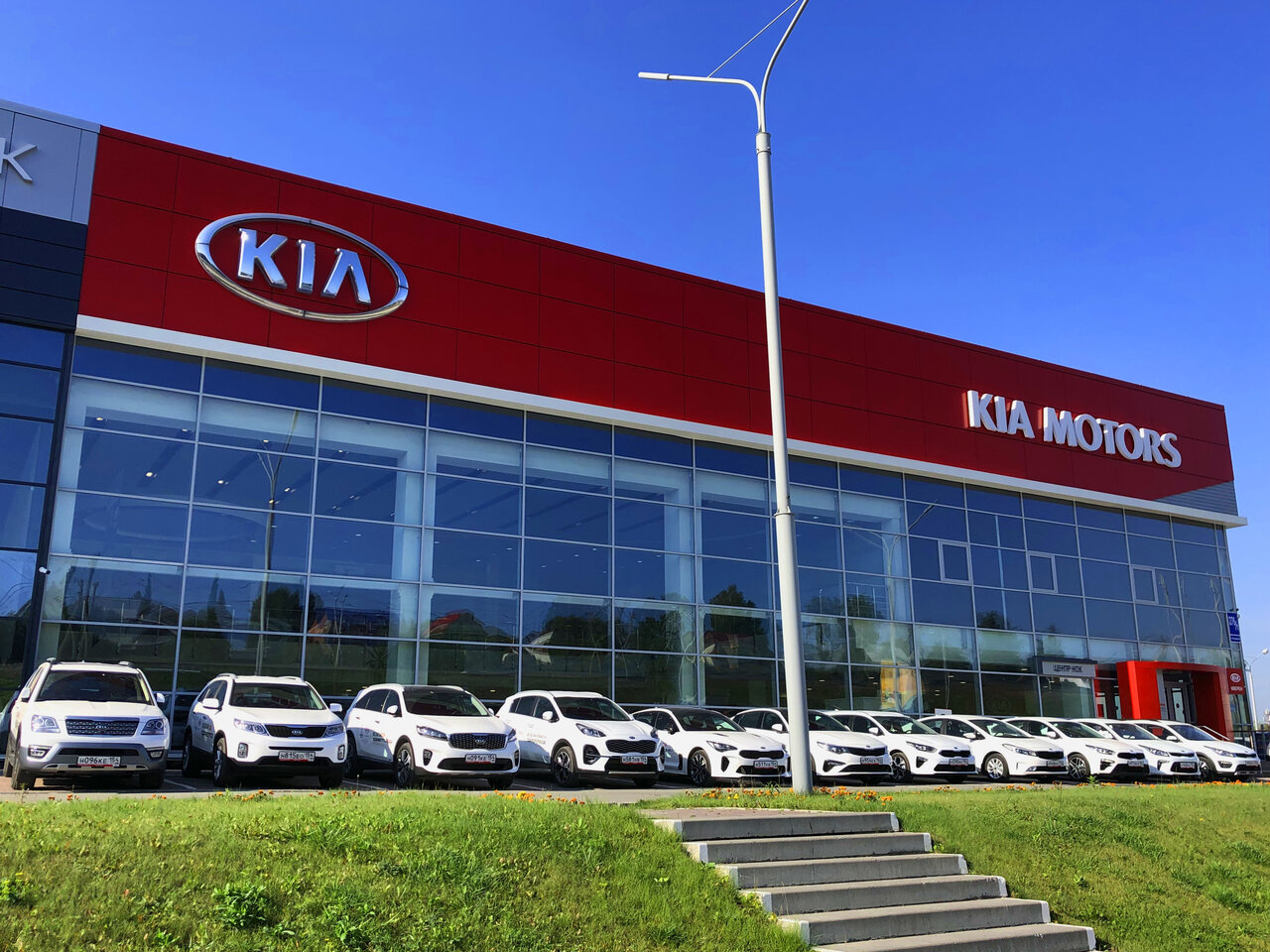 Автосалоны в петропавловске казахстан цены