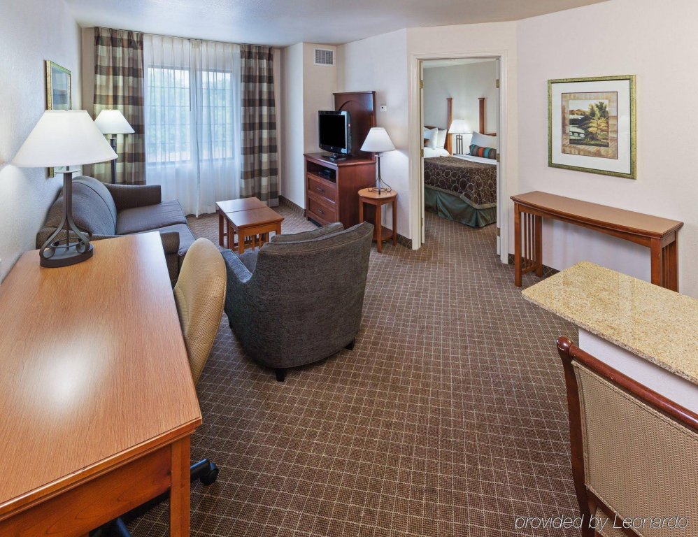 Фото Staybridge Suites Round Rock, an Ihg Hotel