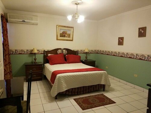 Гостиница Hotel Villa Marina B&b в Тегусигальпе
