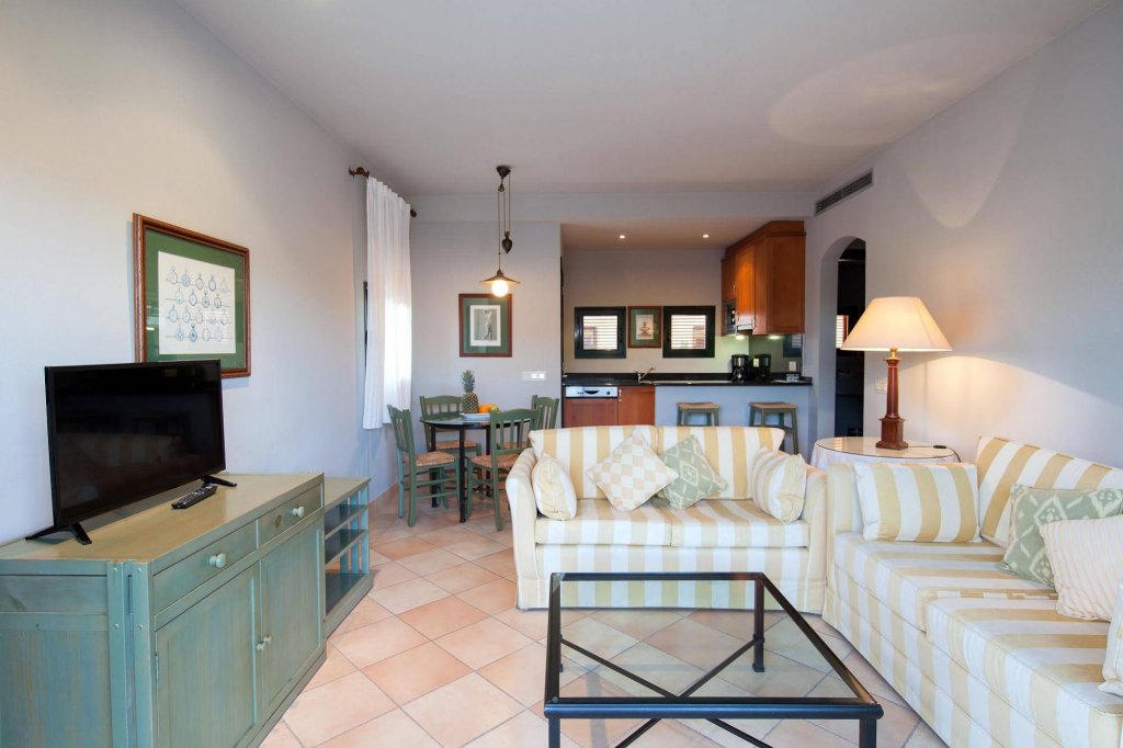 Фото Torremirona Golf & SPA Resort