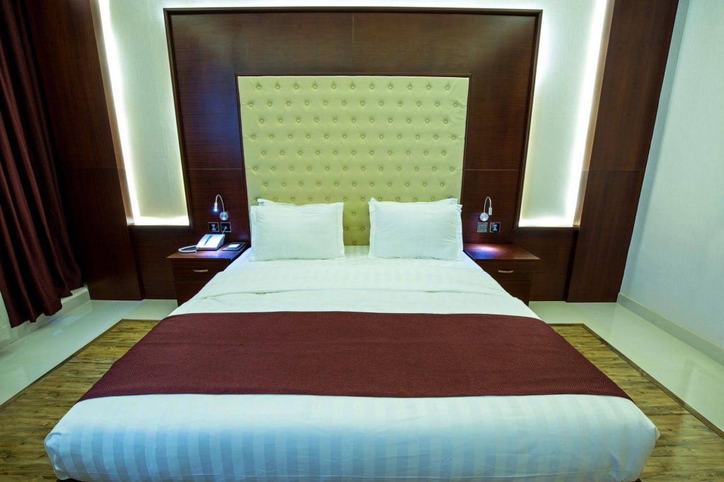 Фото Queen Palace