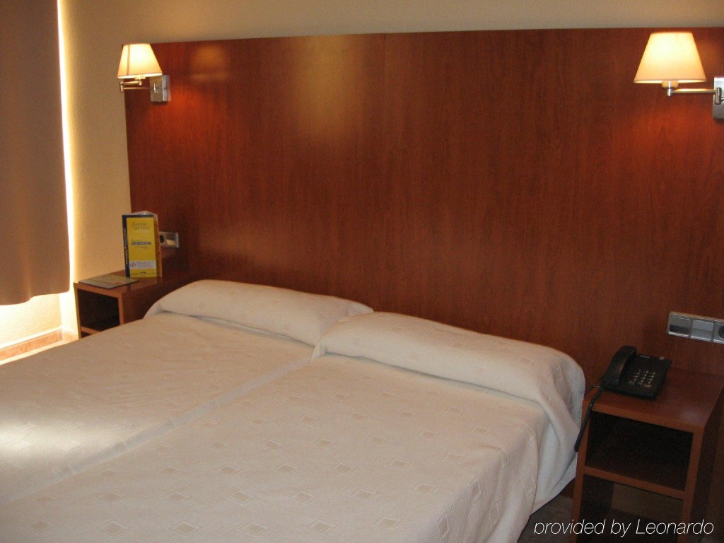 Фото Motion Hostel Gran Vía