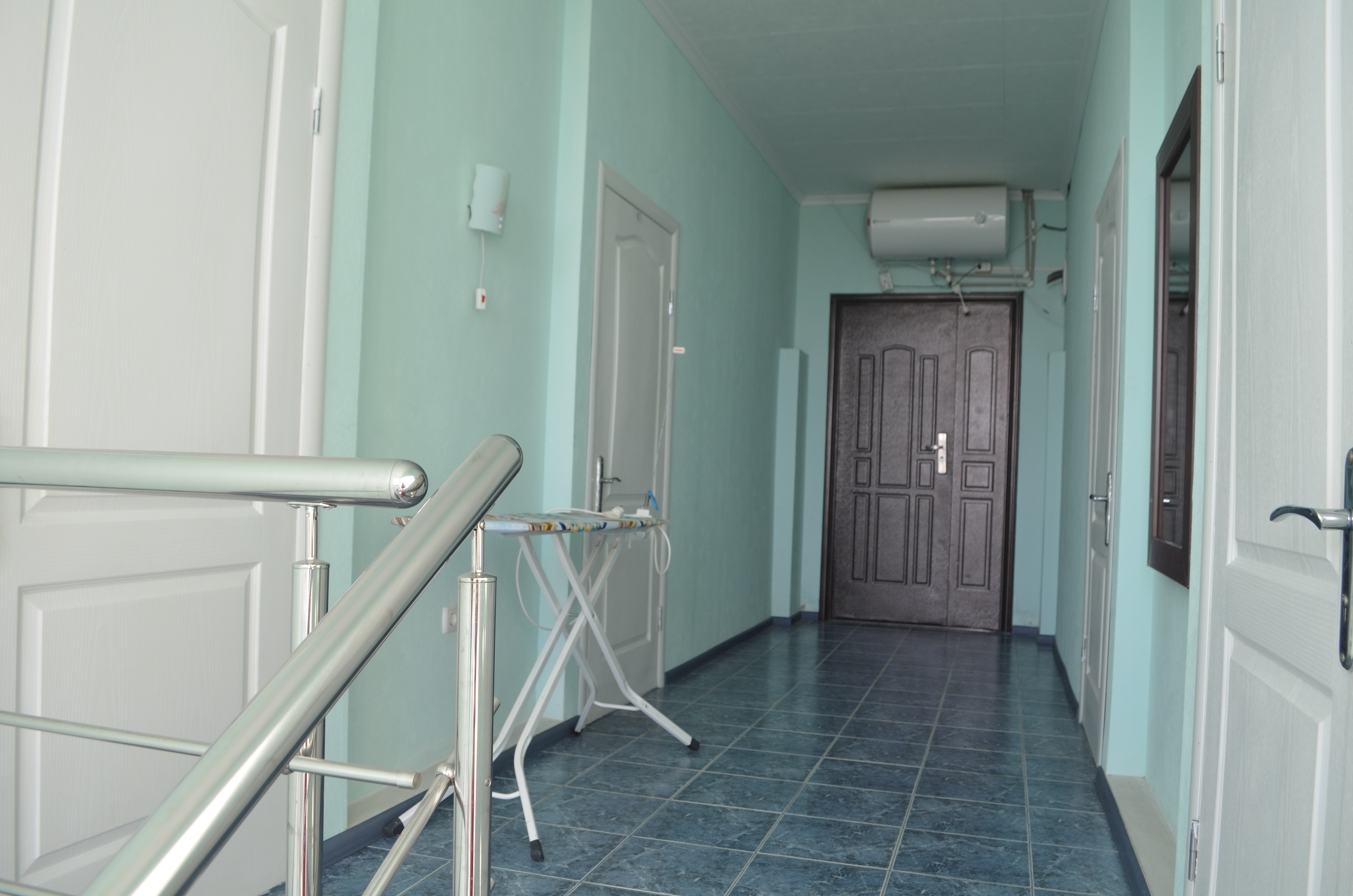 Фото Дом с флагом