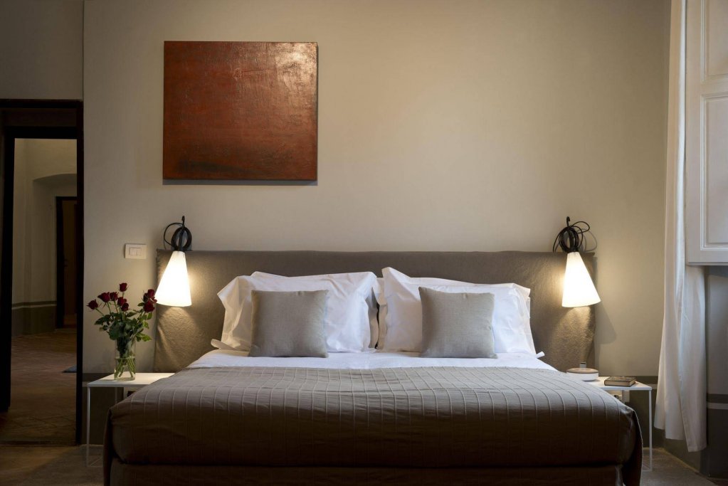 Фото The Artists' Palace Florence