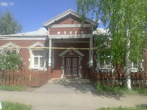 Нижнедевицкий краеведческий музей (Nizhnedevitsk Village, Bratskaya ulitsa, 16), museum