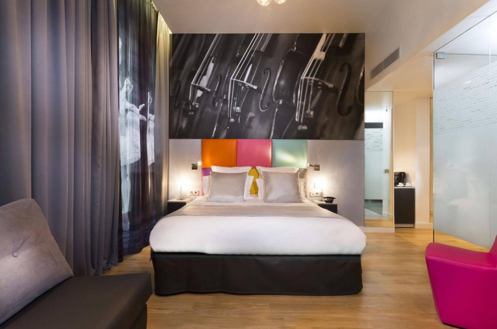 Фото Lyric Opera Hotel Paris