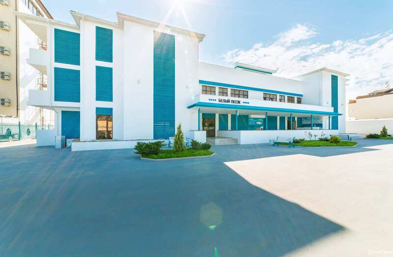 Фото отеля 1