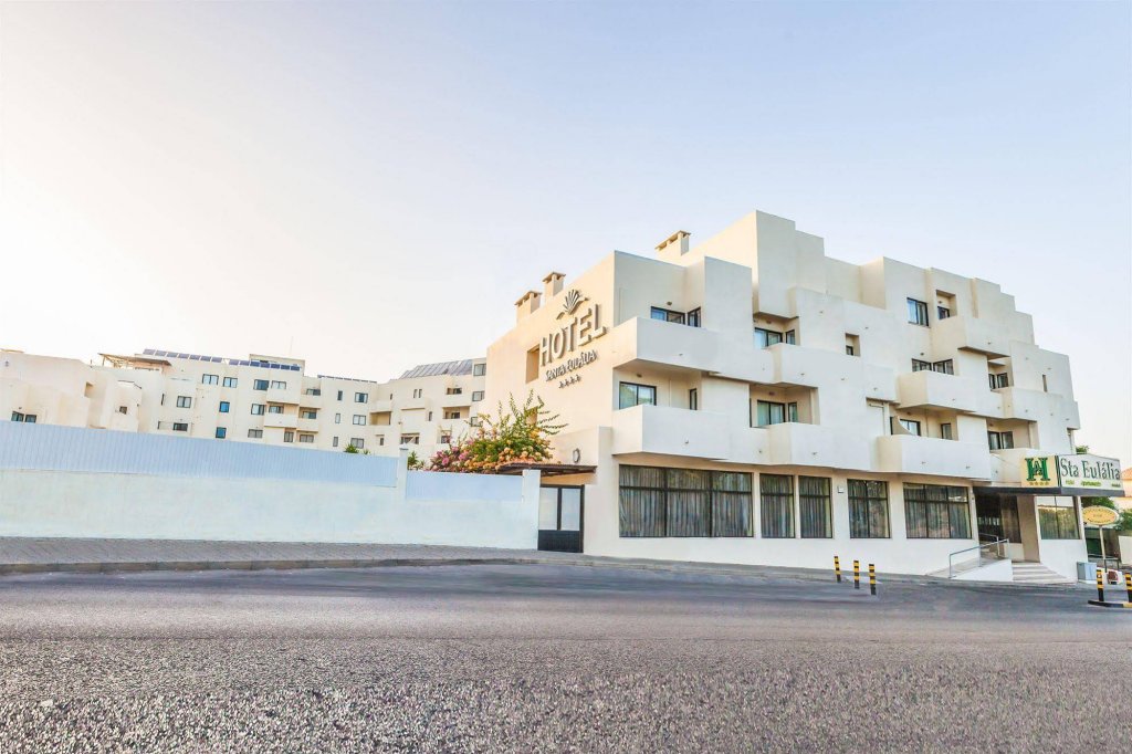 Фото Santa Eulalia Hotel & SPA