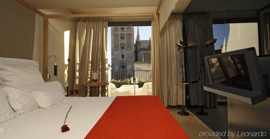 Фото EME Catedral Mercer Hotel