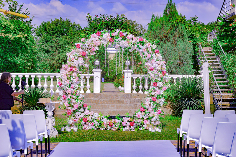 Фото Дионис