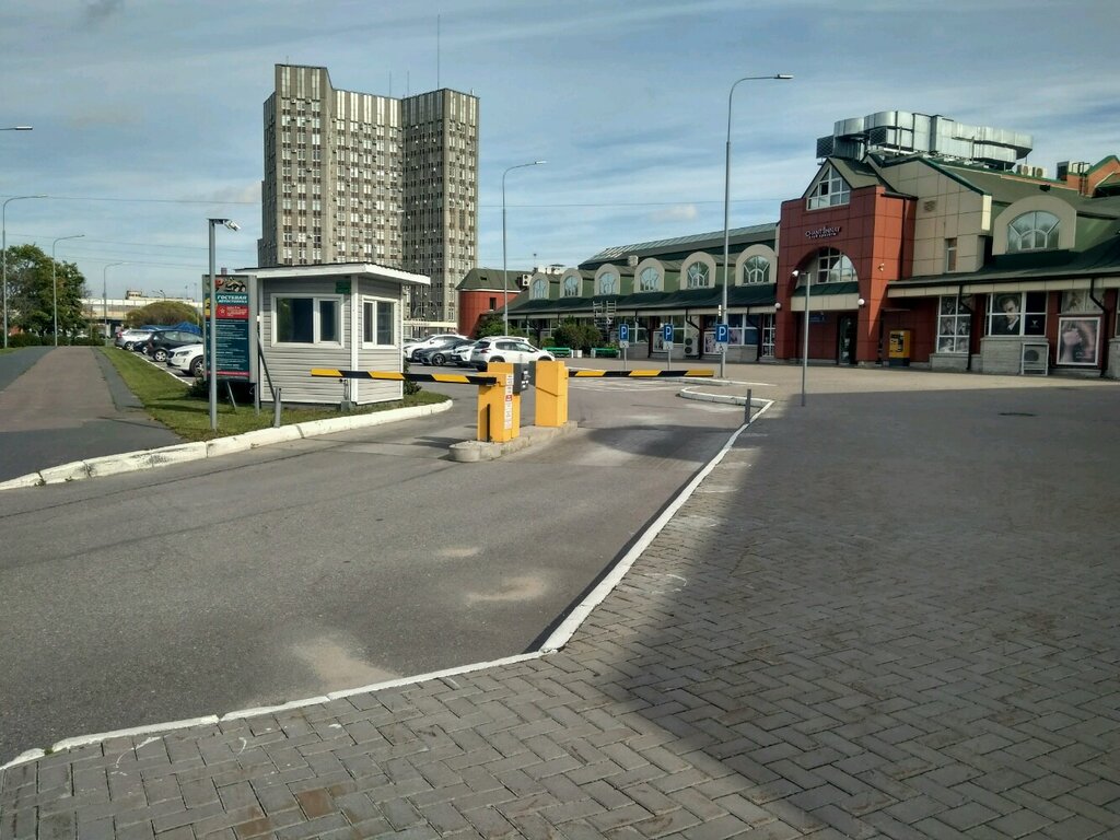 Автомобильная парковка санкт петербург