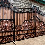 31kovka (Molodogvardeyskaya ulitsa, 34), wrought iron