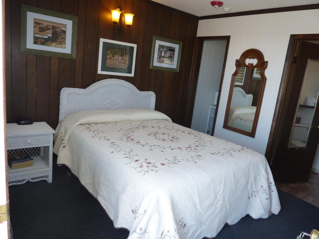 Фото Sugarloaf Mountain Motel