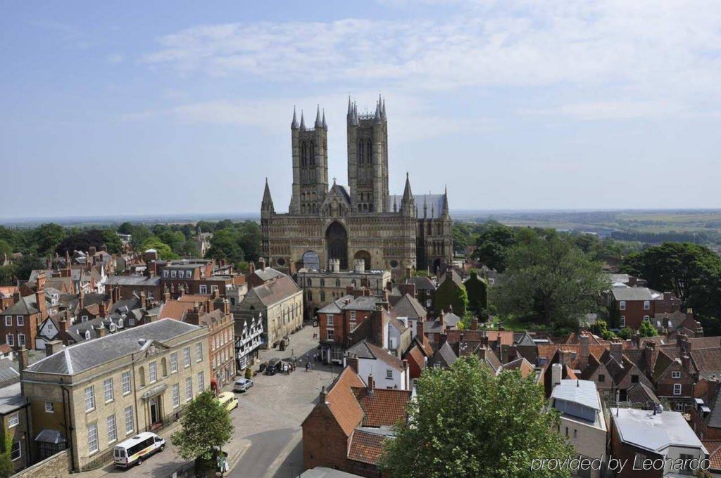 Фото DoubleTree by Hilton Hotel Lincoln