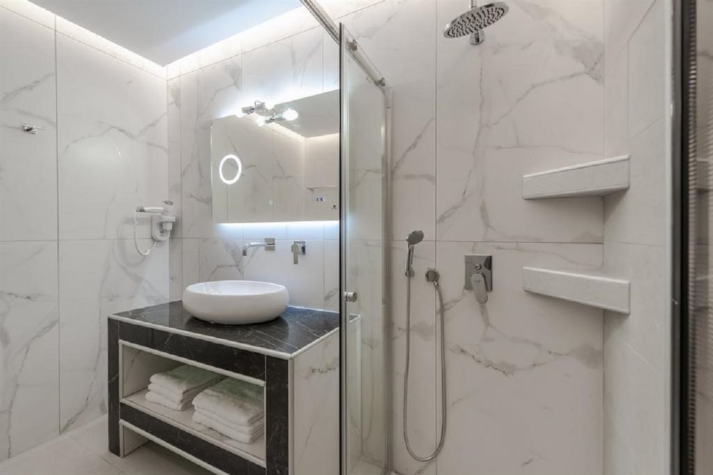 Фото Mandala Seafront Suites