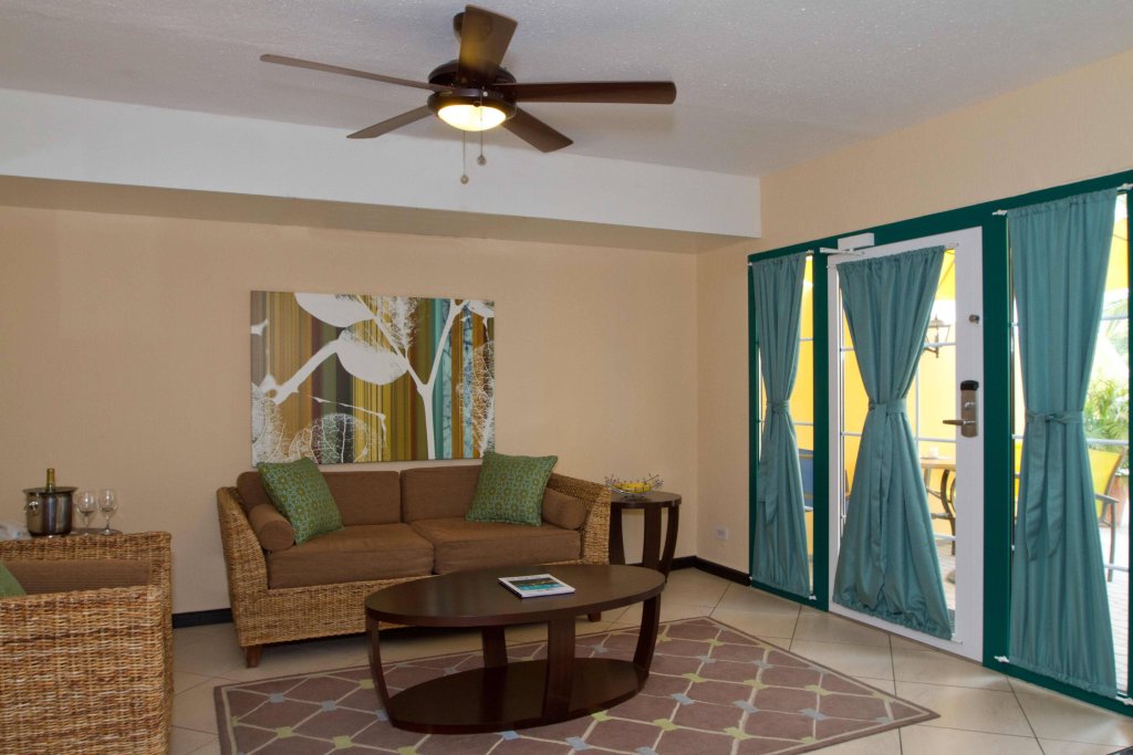 Фото Amsterdam Manor Beach Resort