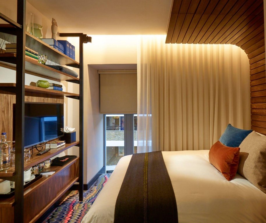 Фото The Hospital Club