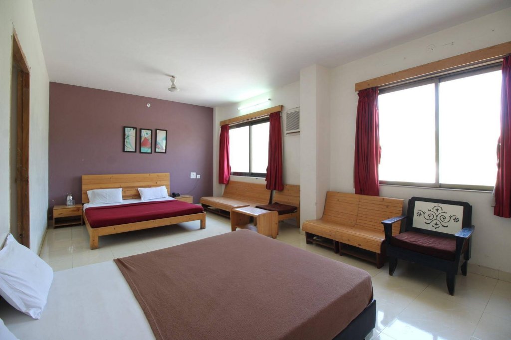 Фото Sai Palkhi Niwara