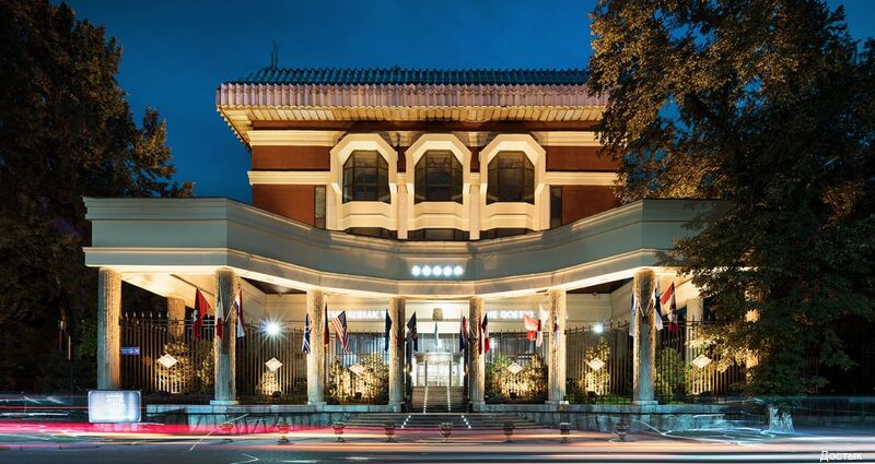 Фото отеля 1