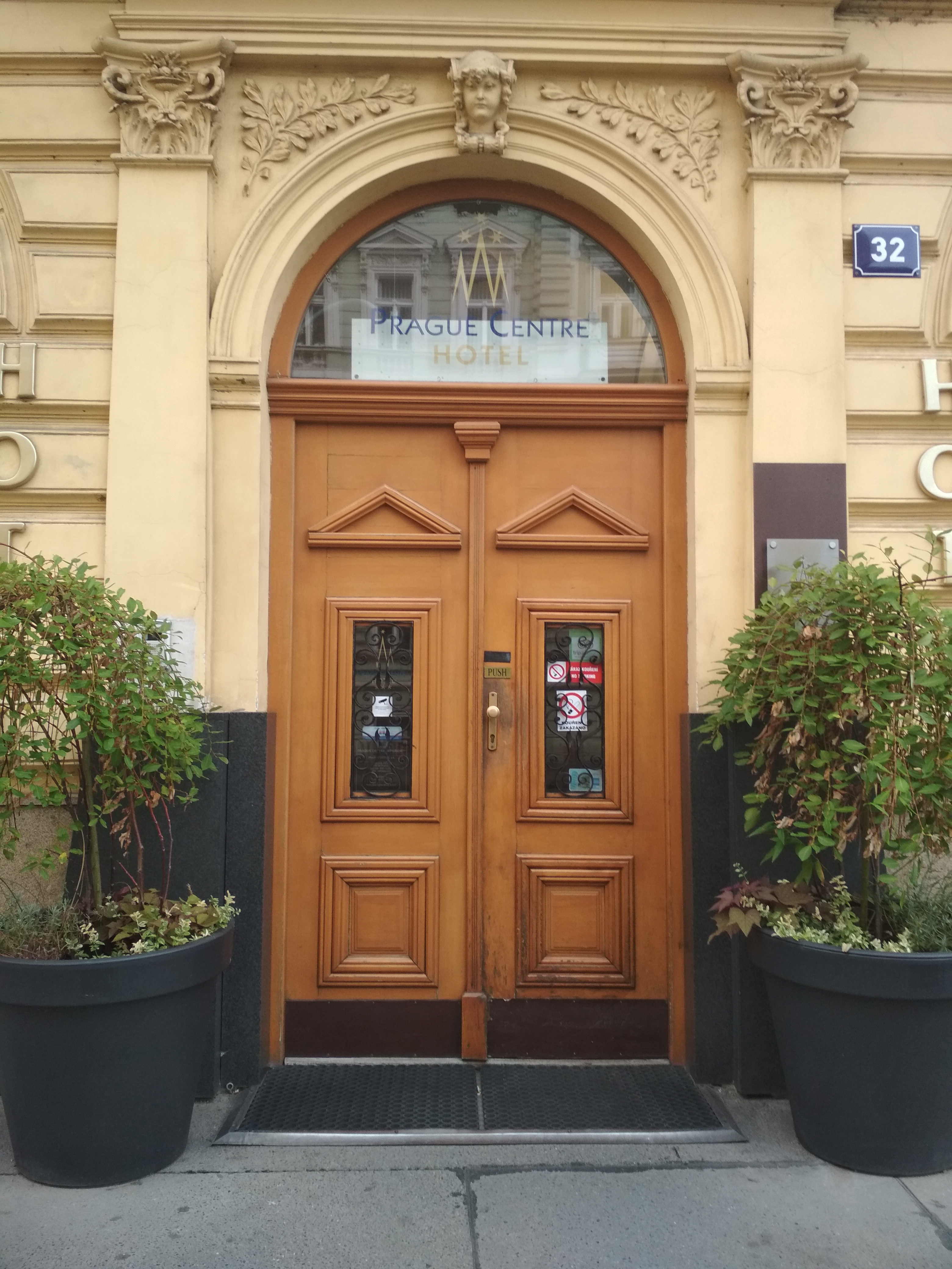 Фото Superior Hotel Prague