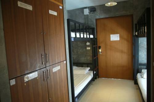 Фото Slumber Party Phi Phi - Hostel