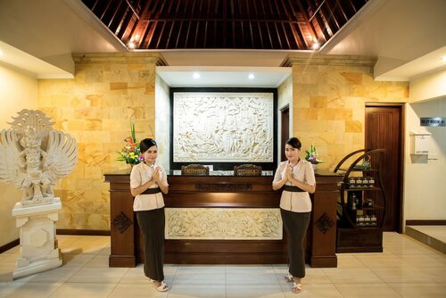 Гостиница Hotel Segara Agung в Денпасаре